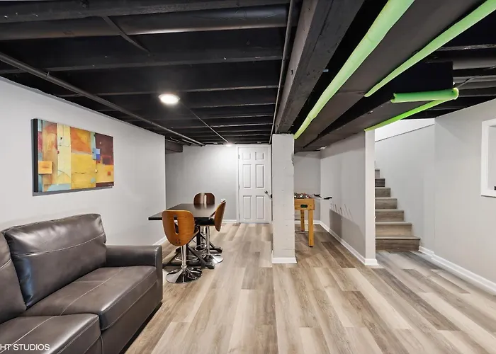 Modern Retreat, Double Lot With Pergola, Fire Pit, Game Room, 5 Min To Zoo *